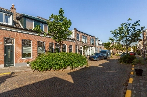 Arnold Hoogvlietstraat 52